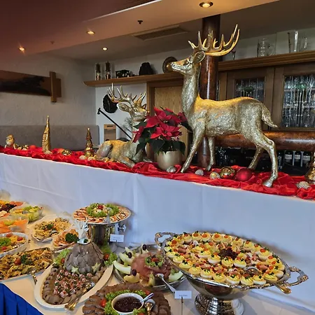 Ξενοδοχείο Restaurant Bergeshoehe 3*