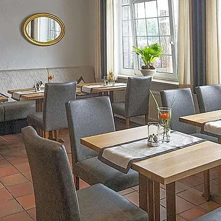 Restaurant Bergeshoehe 호텔