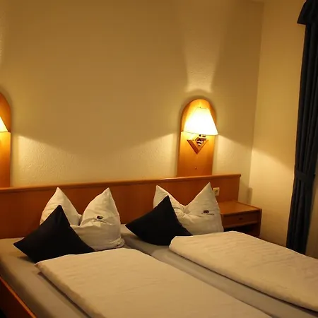 Hotel Restaurant Bergeshoehe 3*