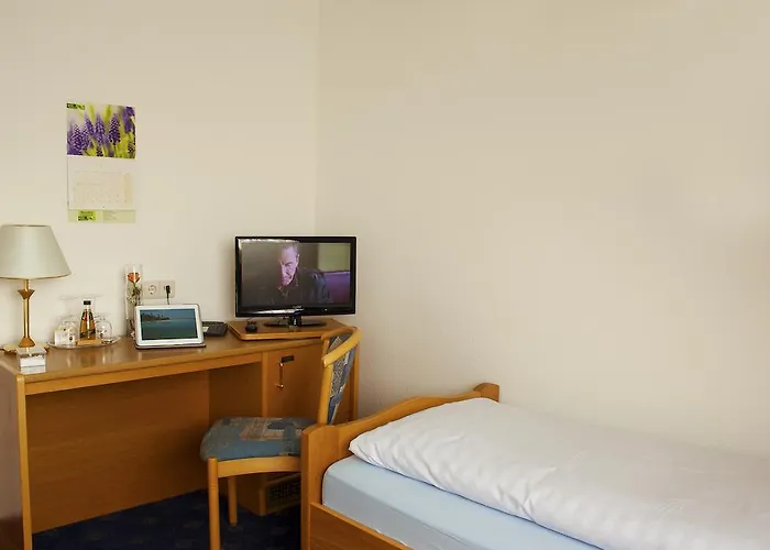 Hotel Restaurant Bergeshoehe 3*